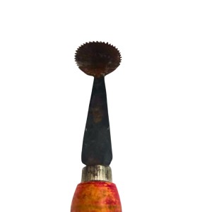 Coconut Peeler Scraper with Wooden Handle | Traditional Manual Coconut Scrapper Tool for Easy Coconut Cutting & Grating Coconut Peeler Scraper with Wooden Handle | Traditional Manual Coconut Scrapper Tool for Easy Coconut Cutting & Grating