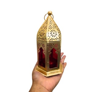 Moroccan Style Gold Lantern with Green Glass – Decorative Metal Candle Holder for Ramadan, Eid, Weddings, Home Decor & Parties – Vintage Hanging Lantern. (Red) Moroccan Style Gold Lantern with Green Glass – Decorative Metal Candle Holder for Ramadan, Eid, Weddings, Home Decor & Parties – Vintage Hanging Lantern. (Red)