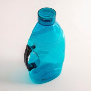 Reusable Large Capacity Water Bottle with Handle, Durable Plastic Drinking Bottle, Blue (Set of 2) (Blue) Reusable Large Capacity Water Bottle with Handle, Durable Plastic Drinking Bottle, Blue (Set of 2) (Blue)