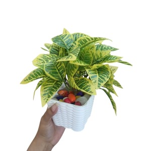 Artificial Leaf Plant with Pot Realistic Faux Greenery Indoor Decoration Home Office Tabletop Decor Artificial Leaf Plant with Pot Realistic Faux Greenery Indoor Decoration Home Office Tabletop Decor