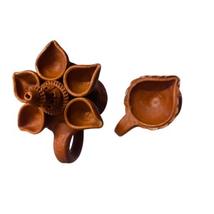 Handcrafted Pancha Pradeep with Diya Combo – Traditional Indian Terracotta 5-Headed Oil Lamp for Diwali, Pooja, and Home Decoration. Handcrafted Pancha Pradeep with Diya Combo – Traditional Indian Terracotta 5-Headed Oil Lamp for Diwali, Pooja, and Home Decoration.