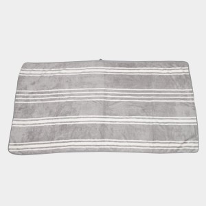 270 GSM Grey Microfiber Bath Towel - (M3197) 270 GSM Grey Microfiber Bath Towel - (M3197)