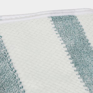 270 GSM Green Microfiber Bath Towel - (M3198) 270 GSM Green Microfiber Bath Towel - (M3198)