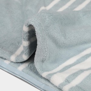 270 GSM Aqua Microfiber Bath Towel - (M3201) 270 GSM Aqua Microfiber Bath Towel - (M3201)