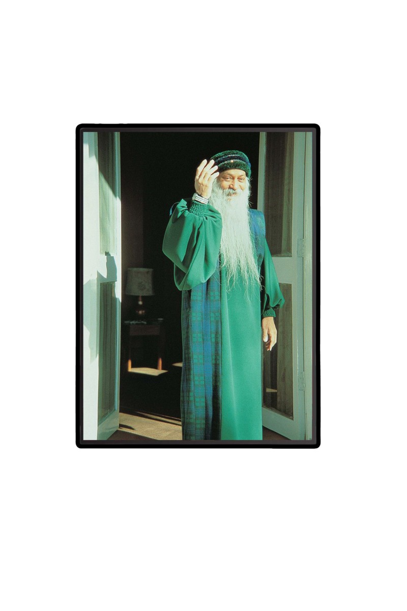 Osho  Laminated Photo  - 5x7 Inches, Divine Blessings for Home & Office and Temple Decoration