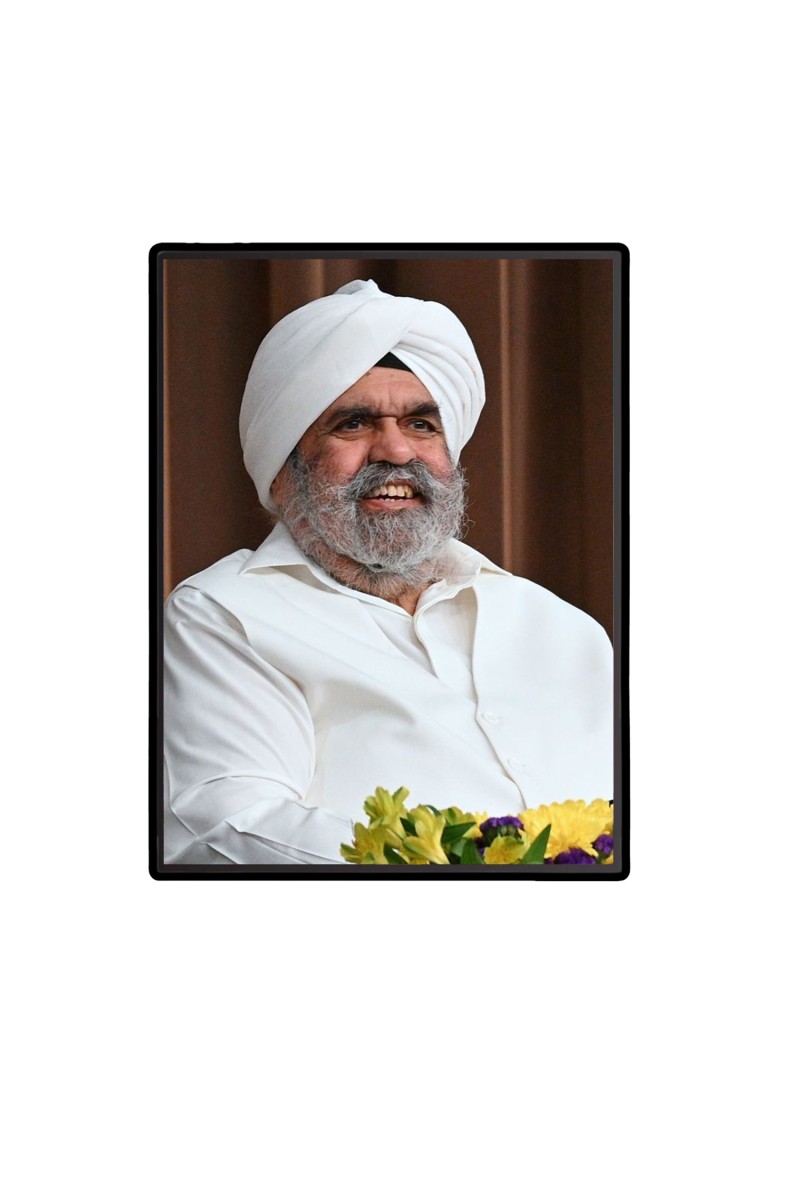 Sant Rajinder Singh Ji Maharaj Laminated Photo  - 5x7 Inches, Divine Blessings for Home & Office and Temple Decoration